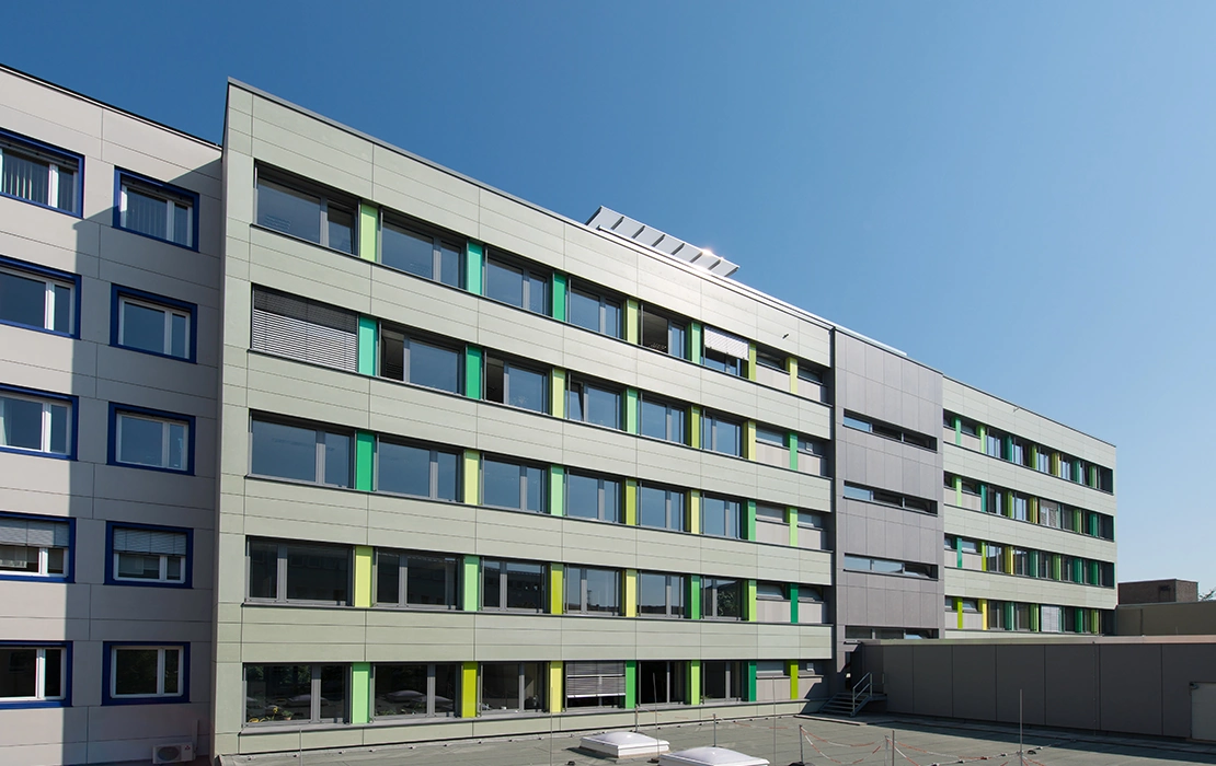 Wohn-und Geschäftshaus in Nürnberg Fassade - Caspar Köchling Wohn-und Geschäftshaus in Nürnberg Fassade - Caspar Köchling