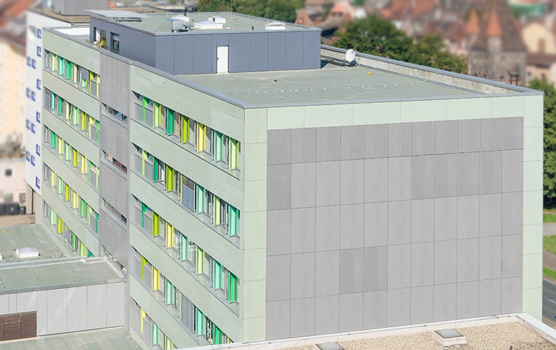 Wohn-und Geschäftshaus in Nürnberg Fassade - Caspar Köchling Wohn-und Geschäftshaus in Nürnberg Fassade - Caspar Köchling