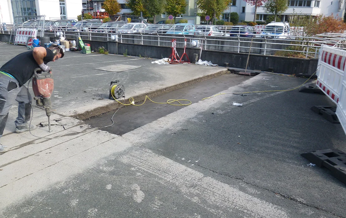 Parkdeck Arnsberg - Freilegung Dehnfuge